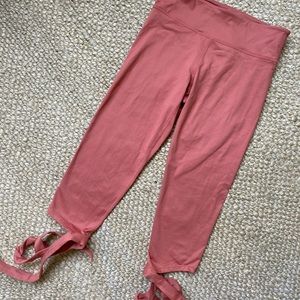 JOY LAB cropped coral leggings